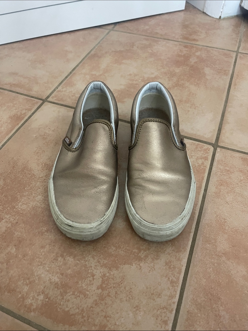 Metallic Slip-On Women’s Sneakers - Gold